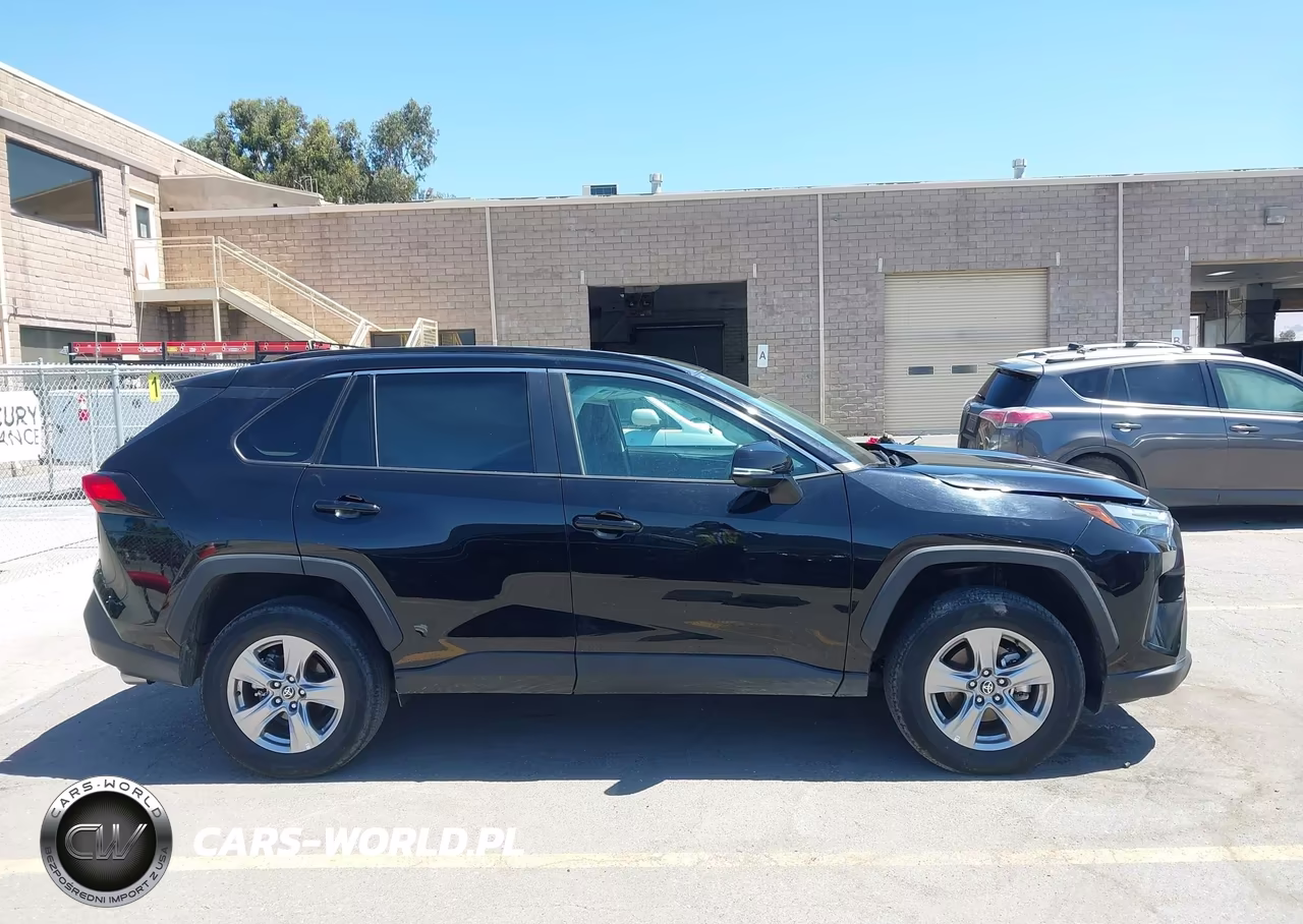 2023 Toyota Rav4 Xle VIN:2T3W1RFV8PW269254 - 13