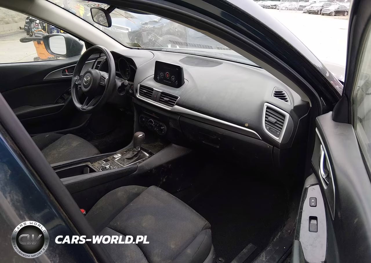 2018 Mazda Mazda3 Sport VIN:3MZBN1U72JM162411 - 5