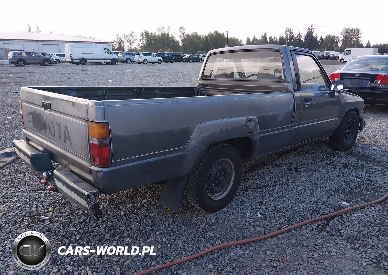 1988 Toyota Pickup 1-2 Ton Rn55 VIN:JT4RN55A2J7030794 - 4