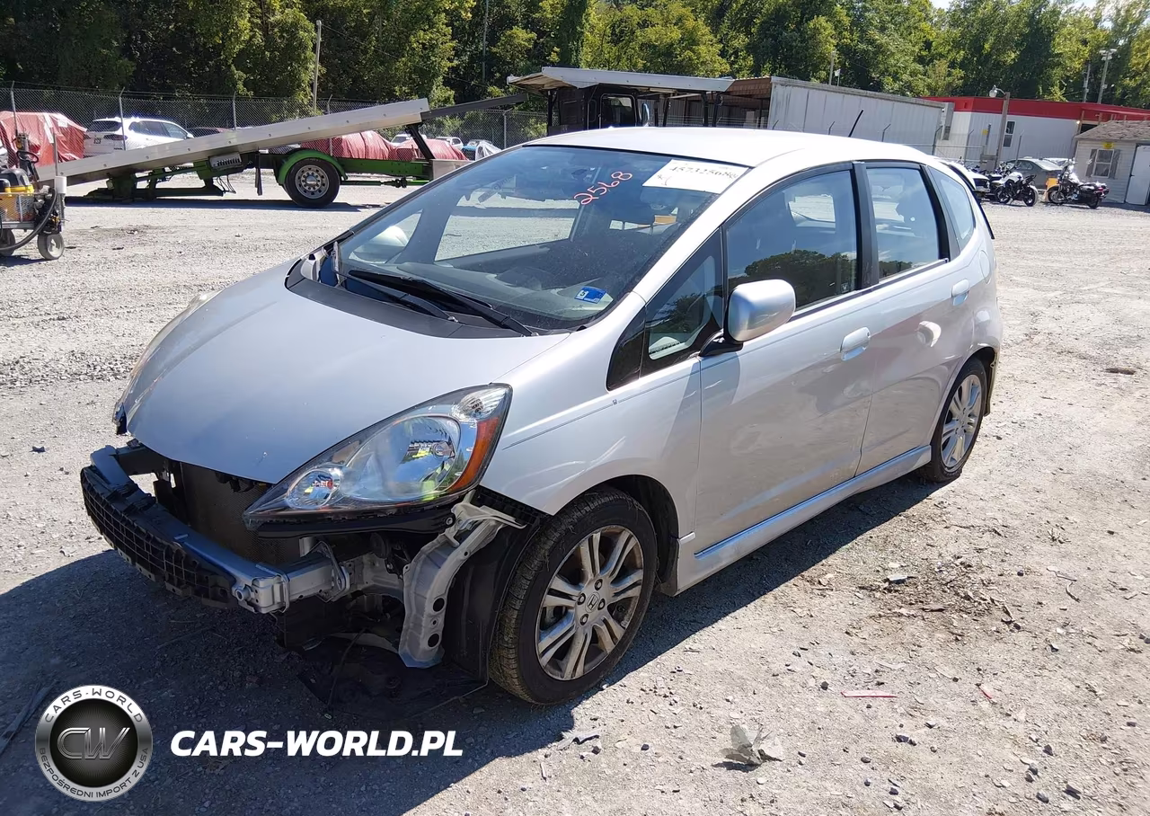 2011 Honda Fit Sport VIN:JHMGE8H55BC027659 - 2