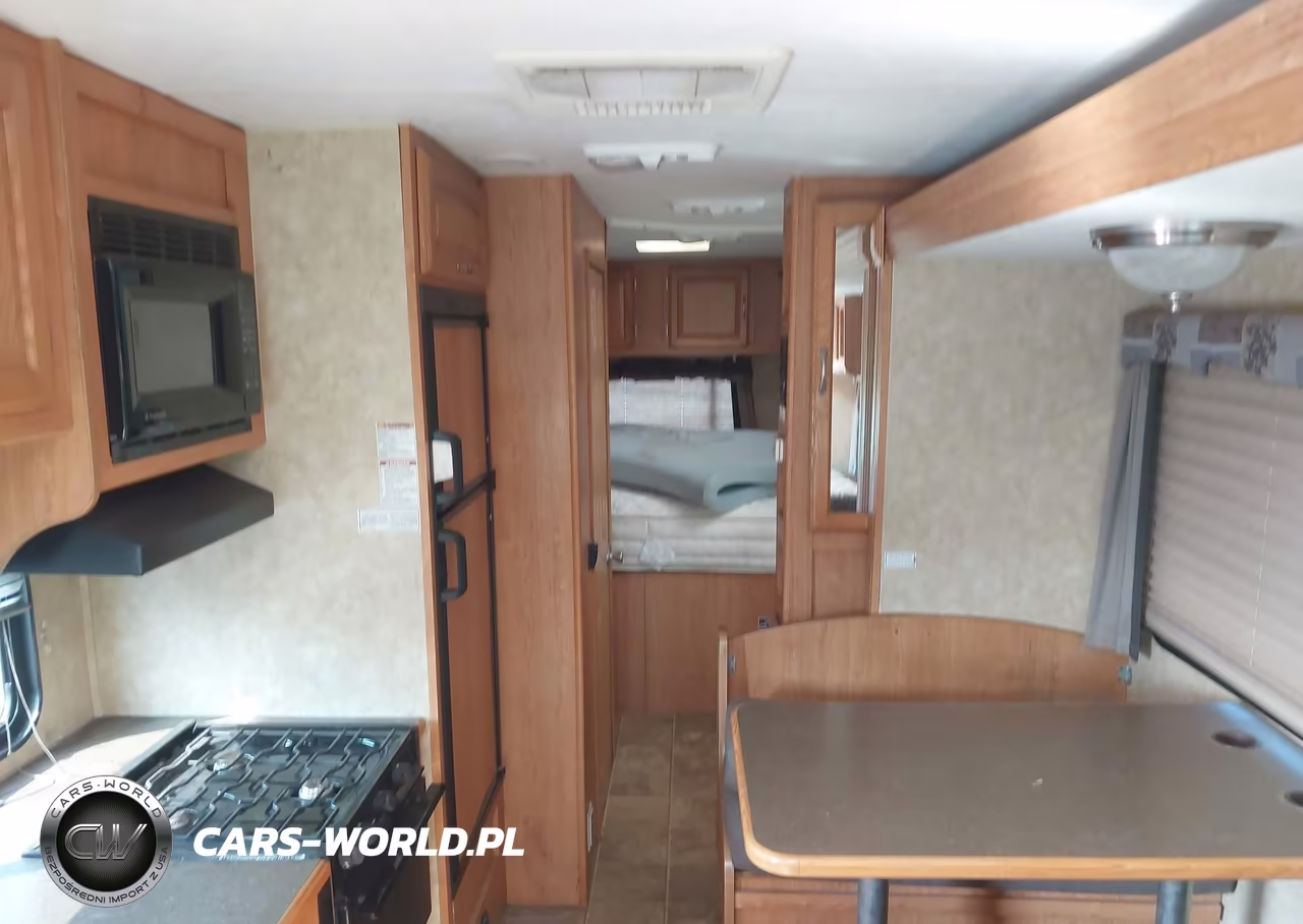 2009 Coachmen Freelander VIN:1FDXE45S48DA70232 - 8