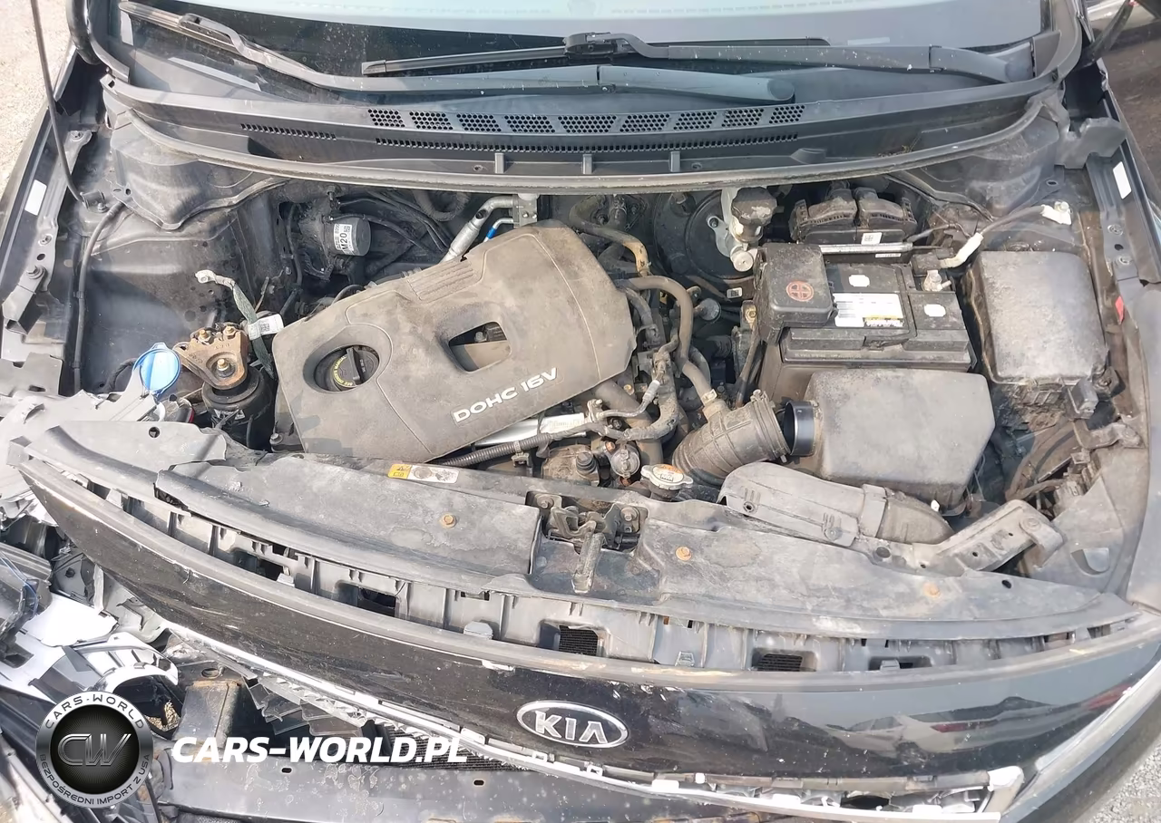 2018 Kia Forte Lx VIN:3KPFL4A76JE193638 - 10