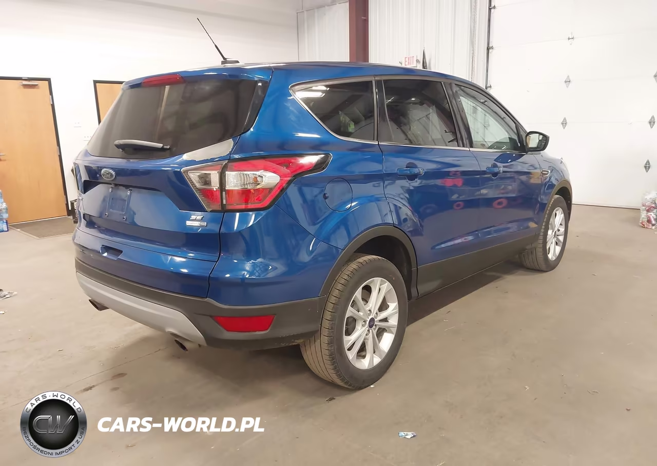 2017 Ford Escape Se VIN:1FMCU9GD8HUA41331 - 4