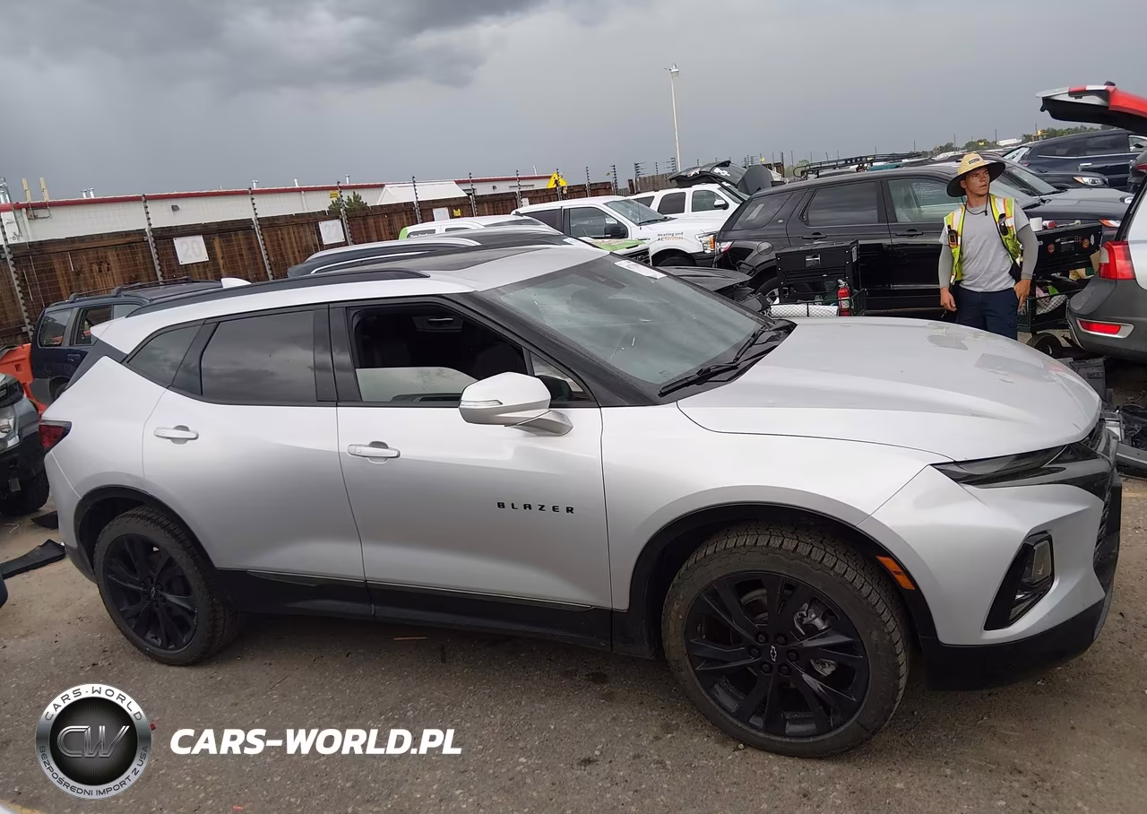 2021 Chevrolet Blazer Awd Rs VIN:3GNKBKRSXMS570855 - 13