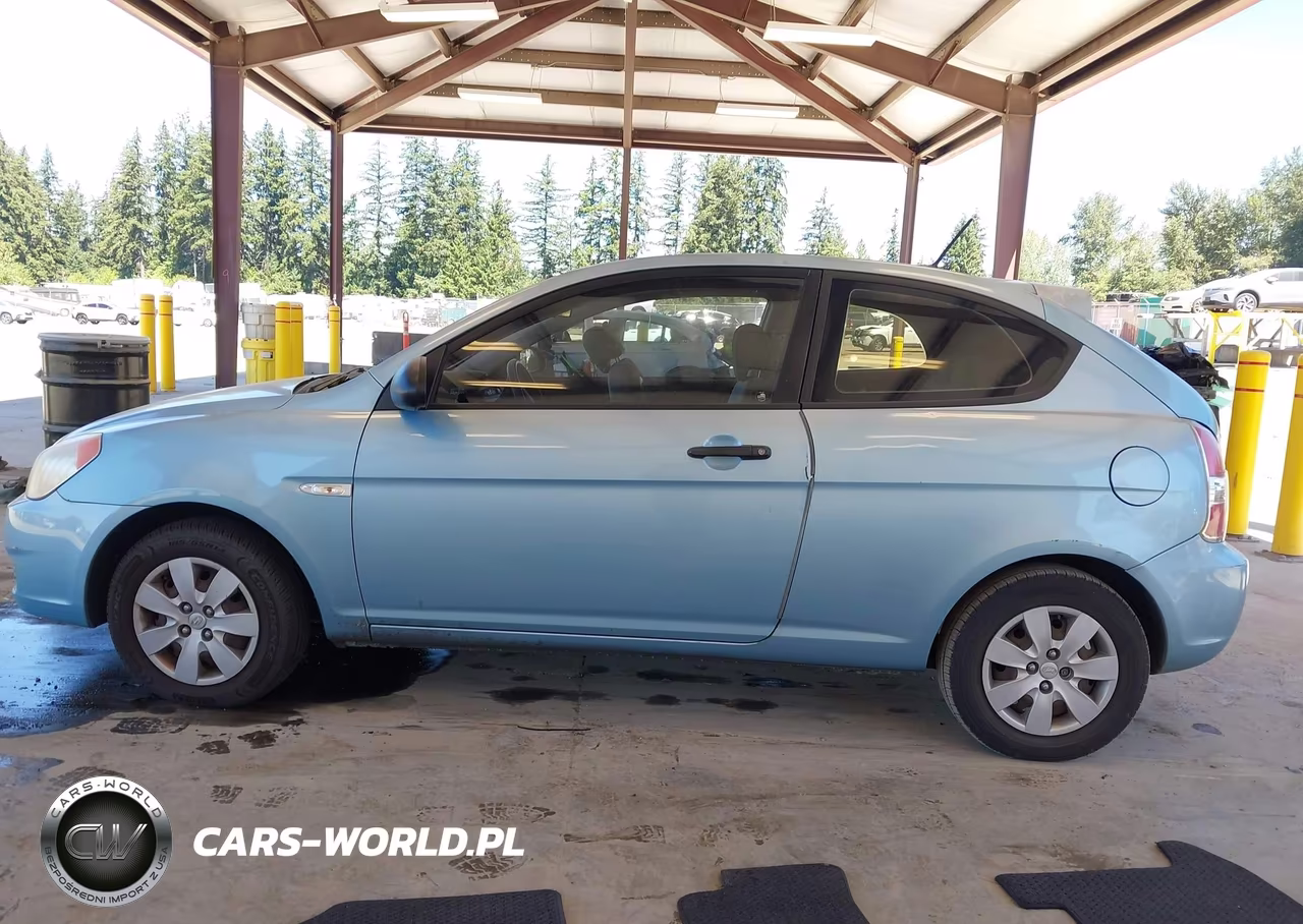 2009 Hyundai Accent Gs VIN:KMHCM36C69U117121 - 15