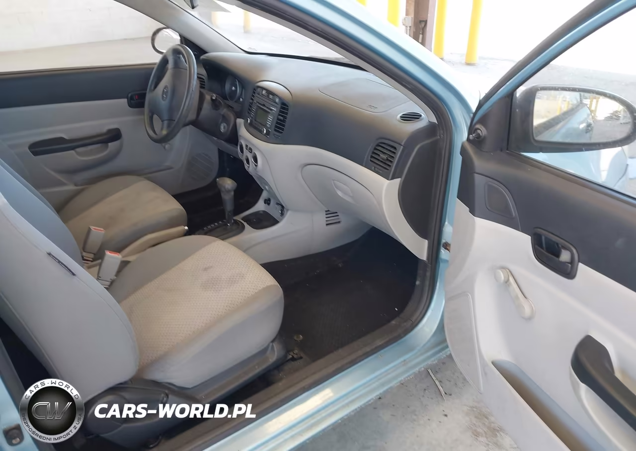 2009 Hyundai Accent Gs VIN:KMHCM36C69U117121 - 5