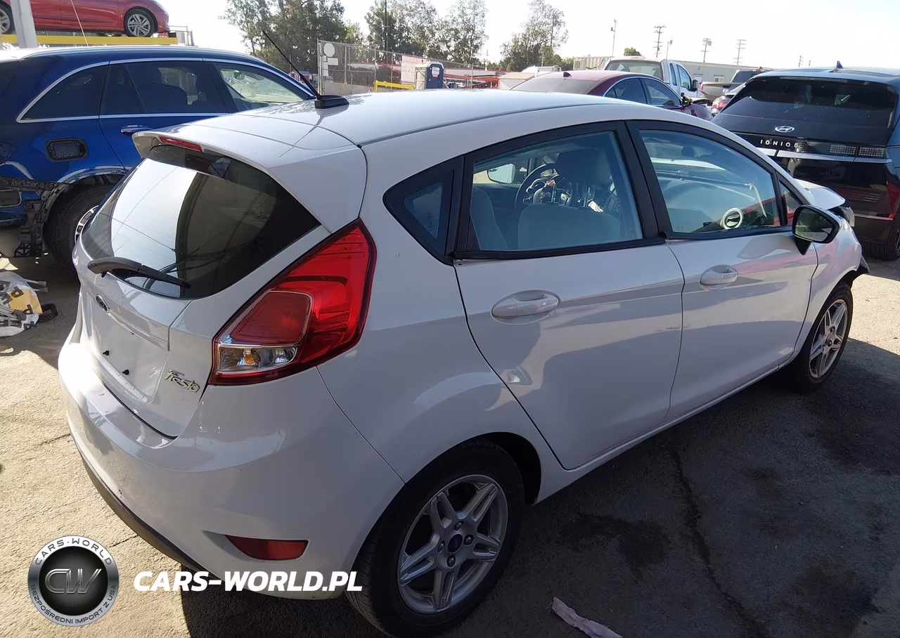 2017 Ford Fiesta Se VIN:3FADP4EJ9HM153495 - 4