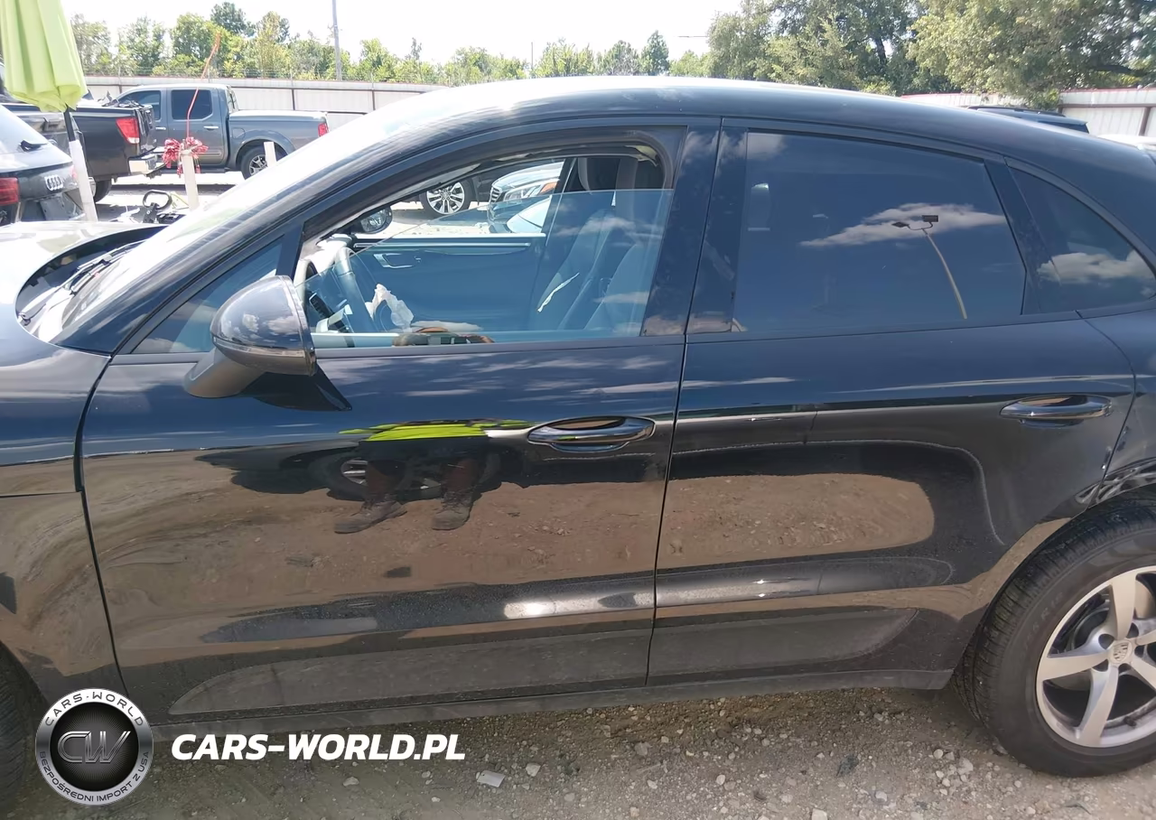 2018 Porsche Macan VIN:WP1AA2A59JLB09191 - 14