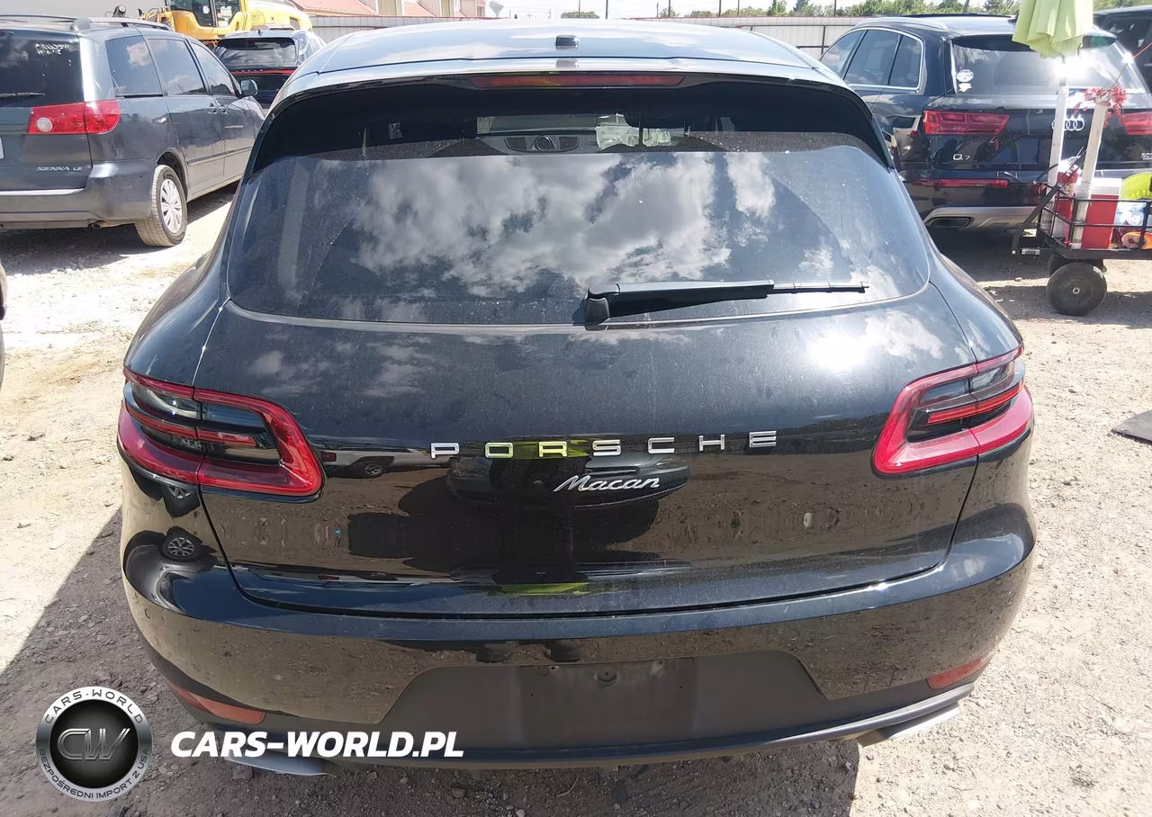 2018 Porsche Macan VIN:WP1AA2A59JLB09191 - 16