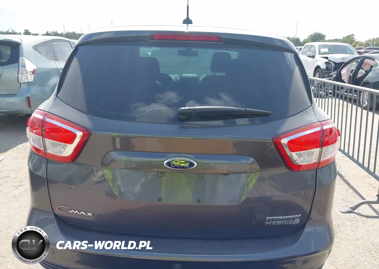 2017 Ford C-Max Hybrid Titanium VIN:1FADP5DU4HL117975 - 16