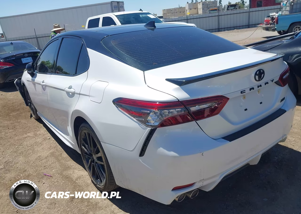 2023 Toyota Camry Xse VIN:4T1K61AK0PU133045 - 3