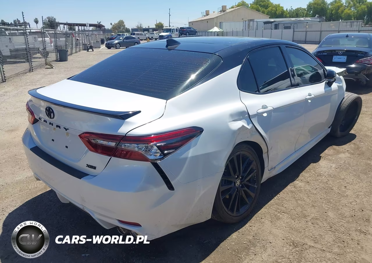 2023 Toyota Camry Xse VIN:4T1K61AK0PU133045 - 4