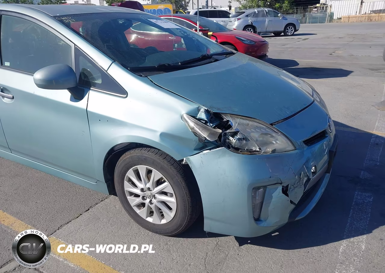 2015 Toyota Prius Plug-In VIN:JTDKN3DP1F3068477 - 6