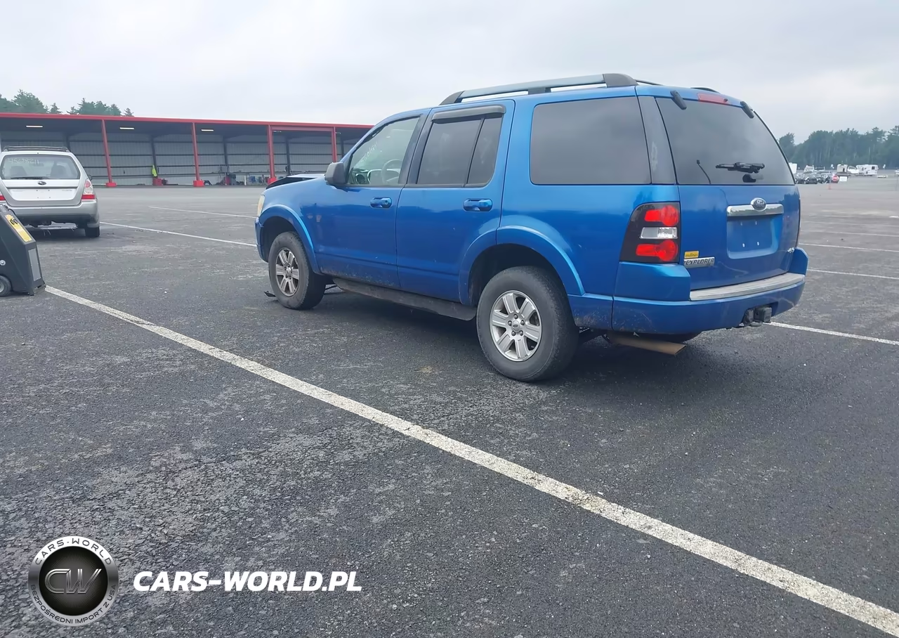 2010 Ford Explorer Xlt VIN:1FMEU7DE2AUA04159 - 3