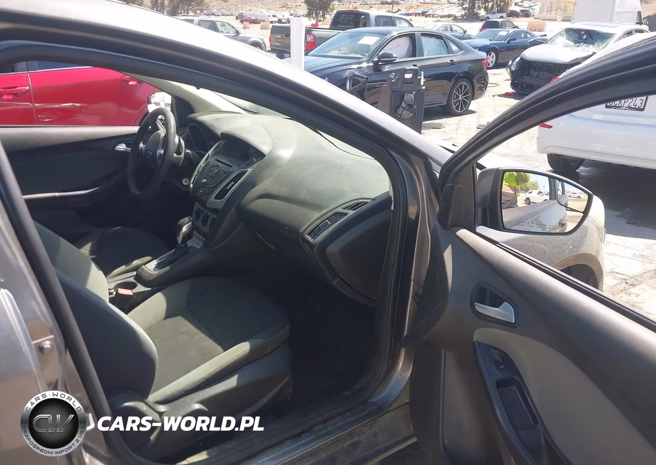 2013 Ford Focus Se VIN:1FADP3F29DL313713 - 5