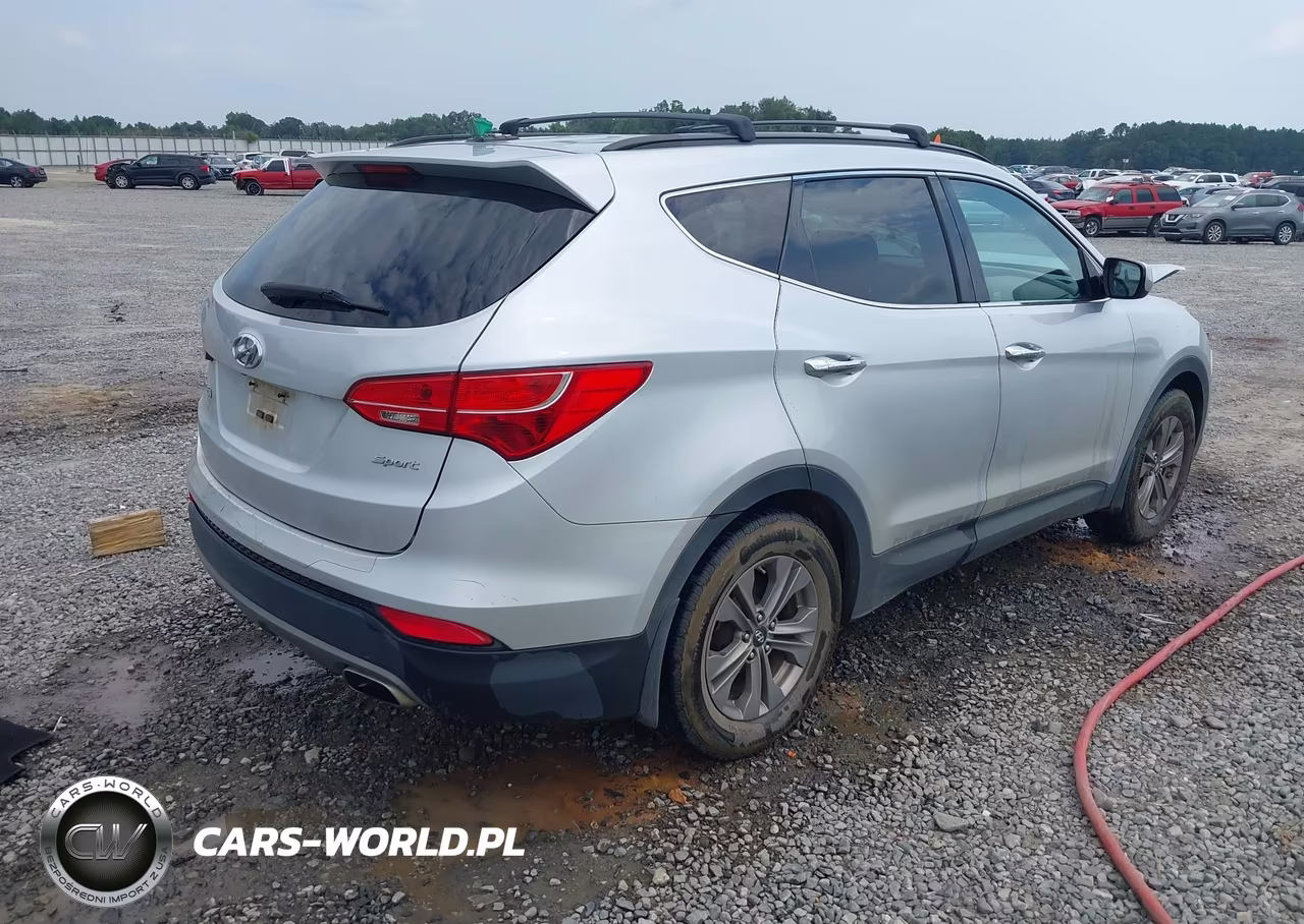 2016 Hyundai Santa Fe Sport 2.4L VIN:5XYZU3LB3GG343058 - 4