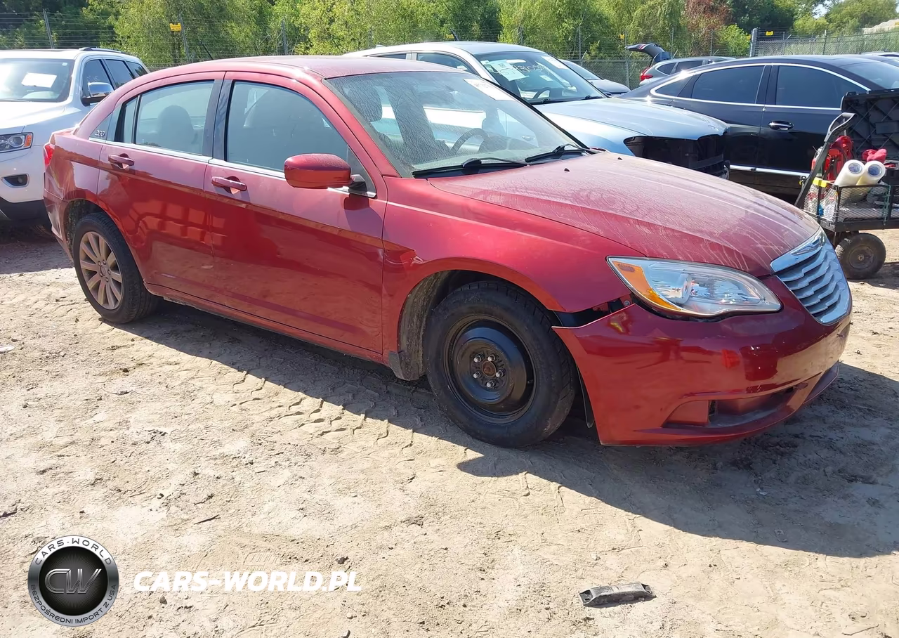 2013 Chrysler 200 Touring – zdjęcie 1 z 13