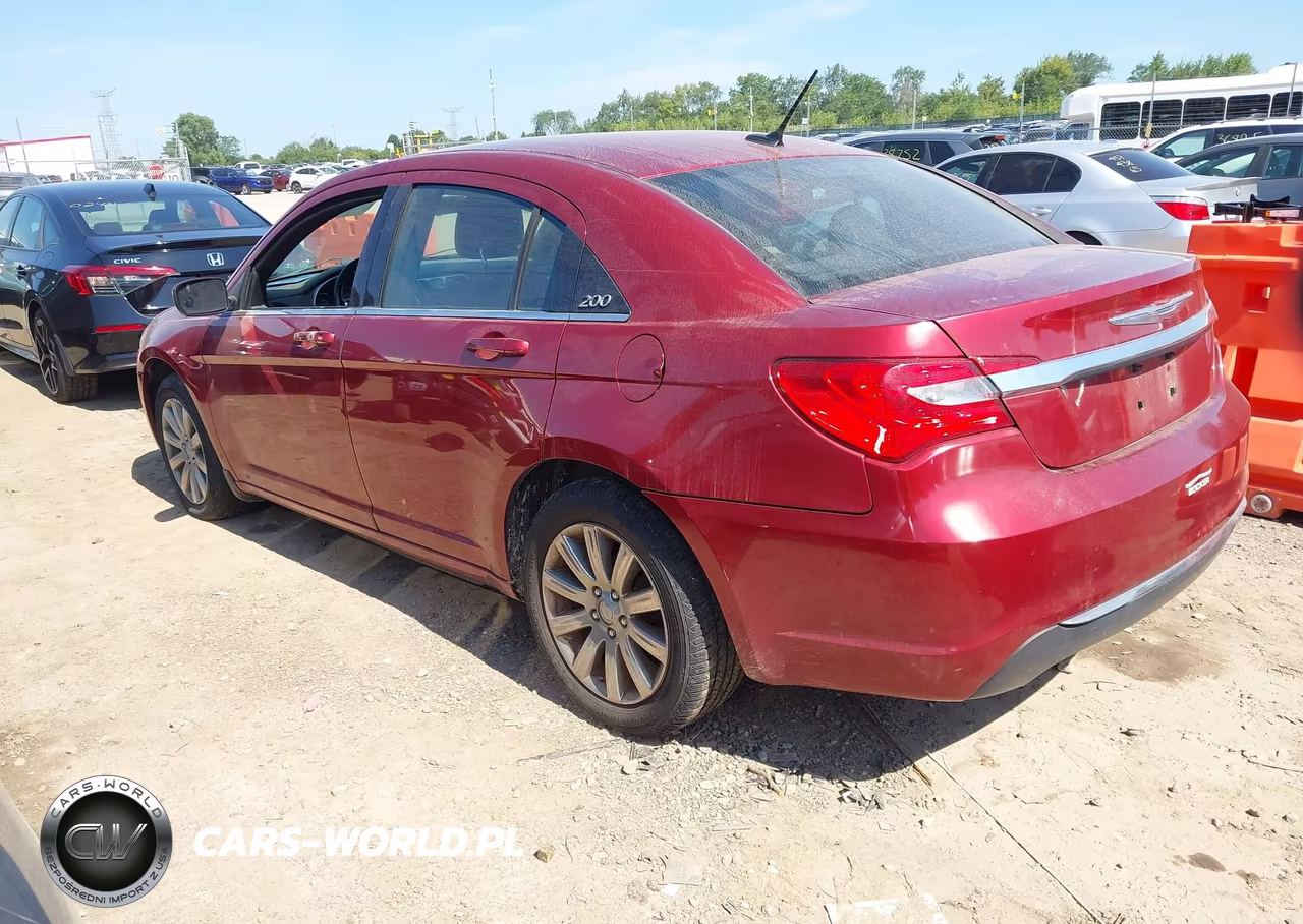2013 Chrysler 200 Touring VIN:1C3CCBBB1DN651665 - 3