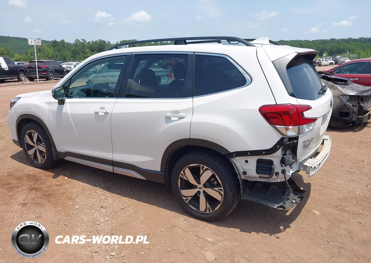 2021 Subaru Forester Touring VIN:JF2SKAXC0MH549022 - 3