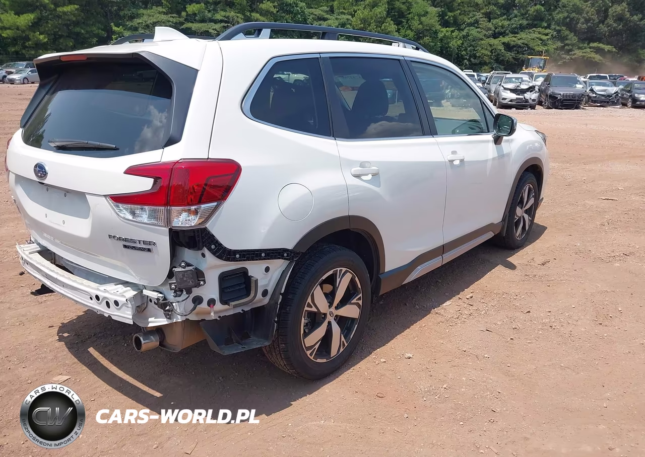 2021 Subaru Forester Touring VIN:JF2SKAXC0MH549022 - 4