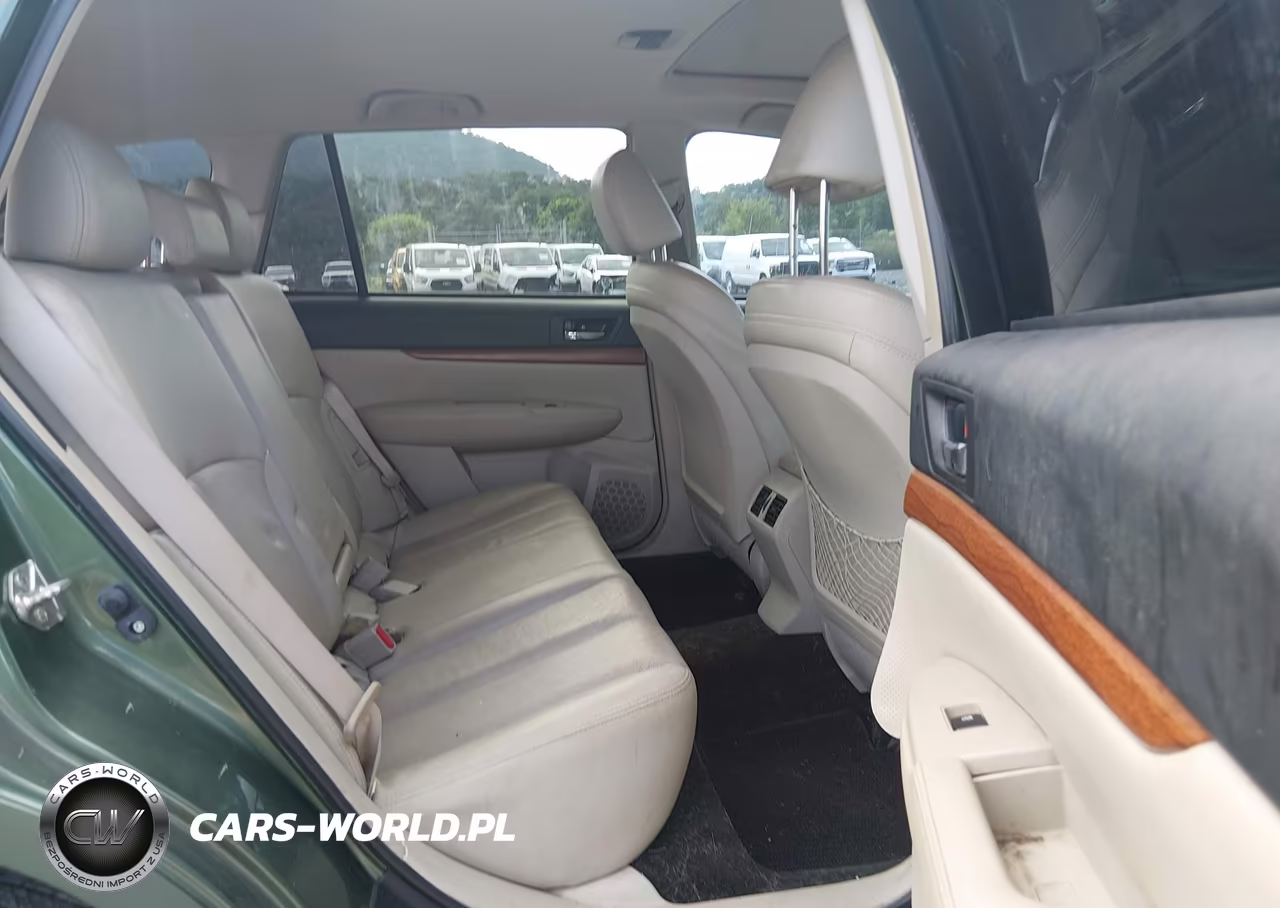 2013 Subaru Outback 2.5I Limited VIN:4S4BRBLC2D3213810 - 8
