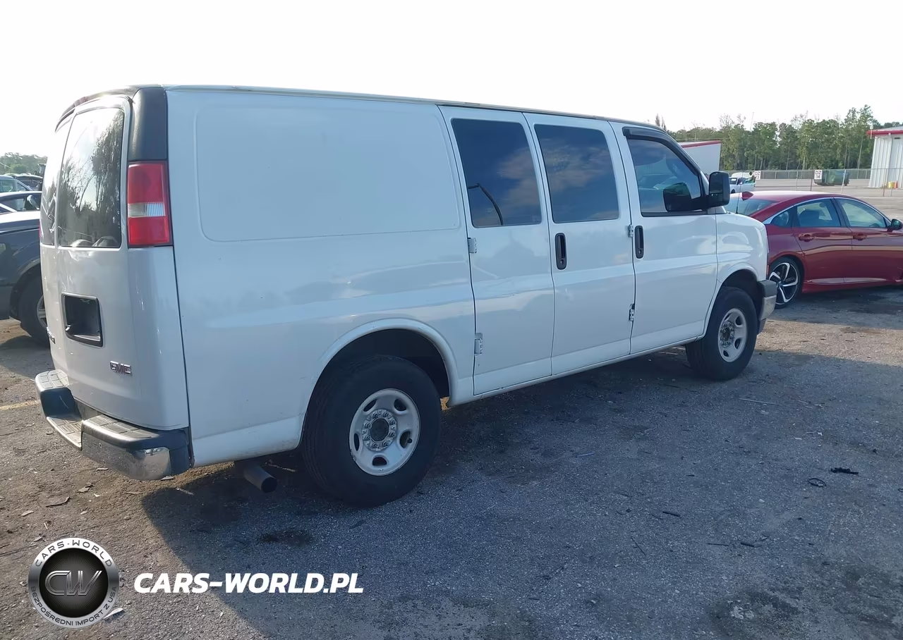 2019 GMC Savana 2500 Work Van VIN:1GTW7AFGXK1315045 - 4