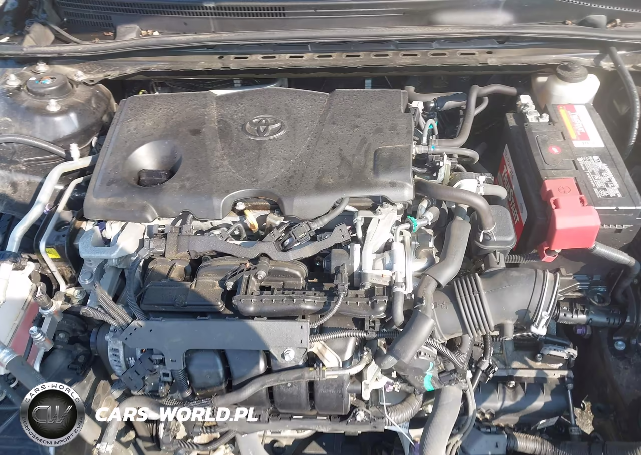 2018 Toyota Camry Le VIN:4T1B11HK0JU617132 - 10