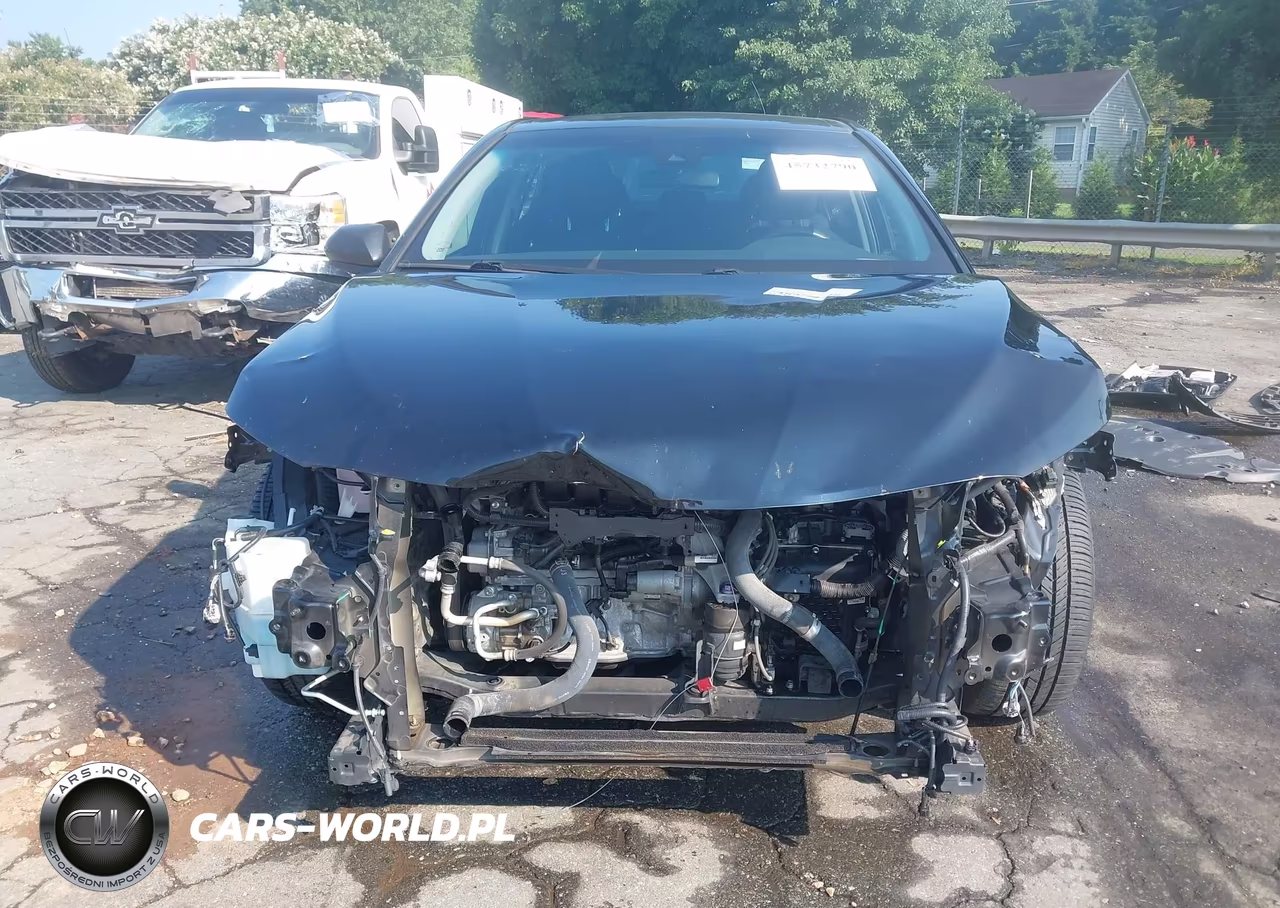 2018 Toyota Camry Le VIN:4T1B11HK0JU617132 - 6