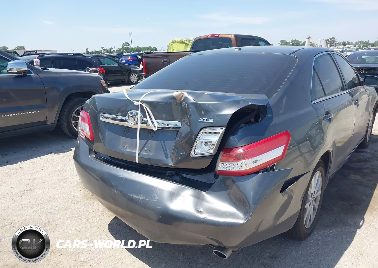 2010 Toyota Camry Xle VIN:4T4BF3EK7AR069931 - 6