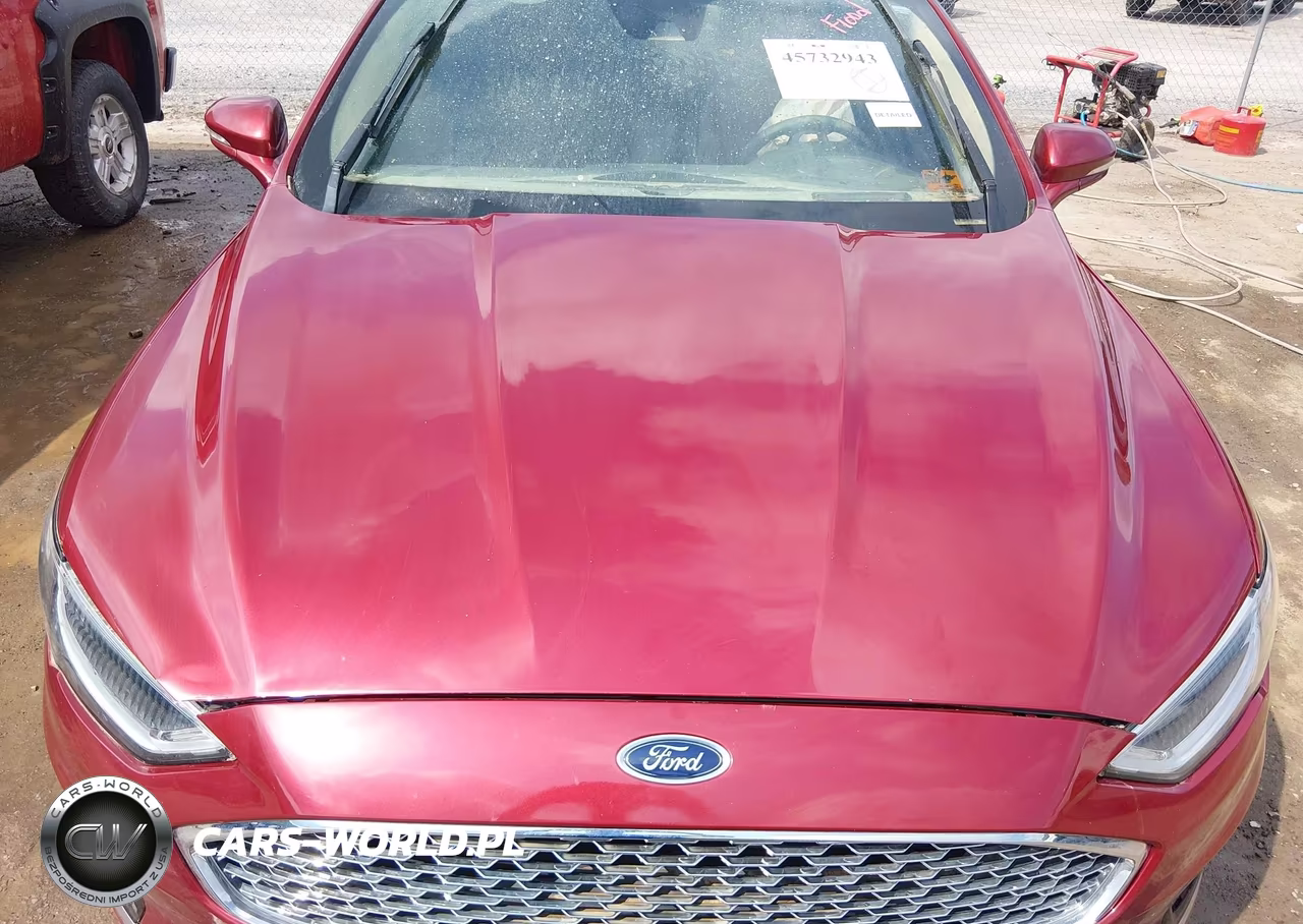 2019 Ford Fusion Titanium VIN:3FA6P0D94KR153021 - 10
