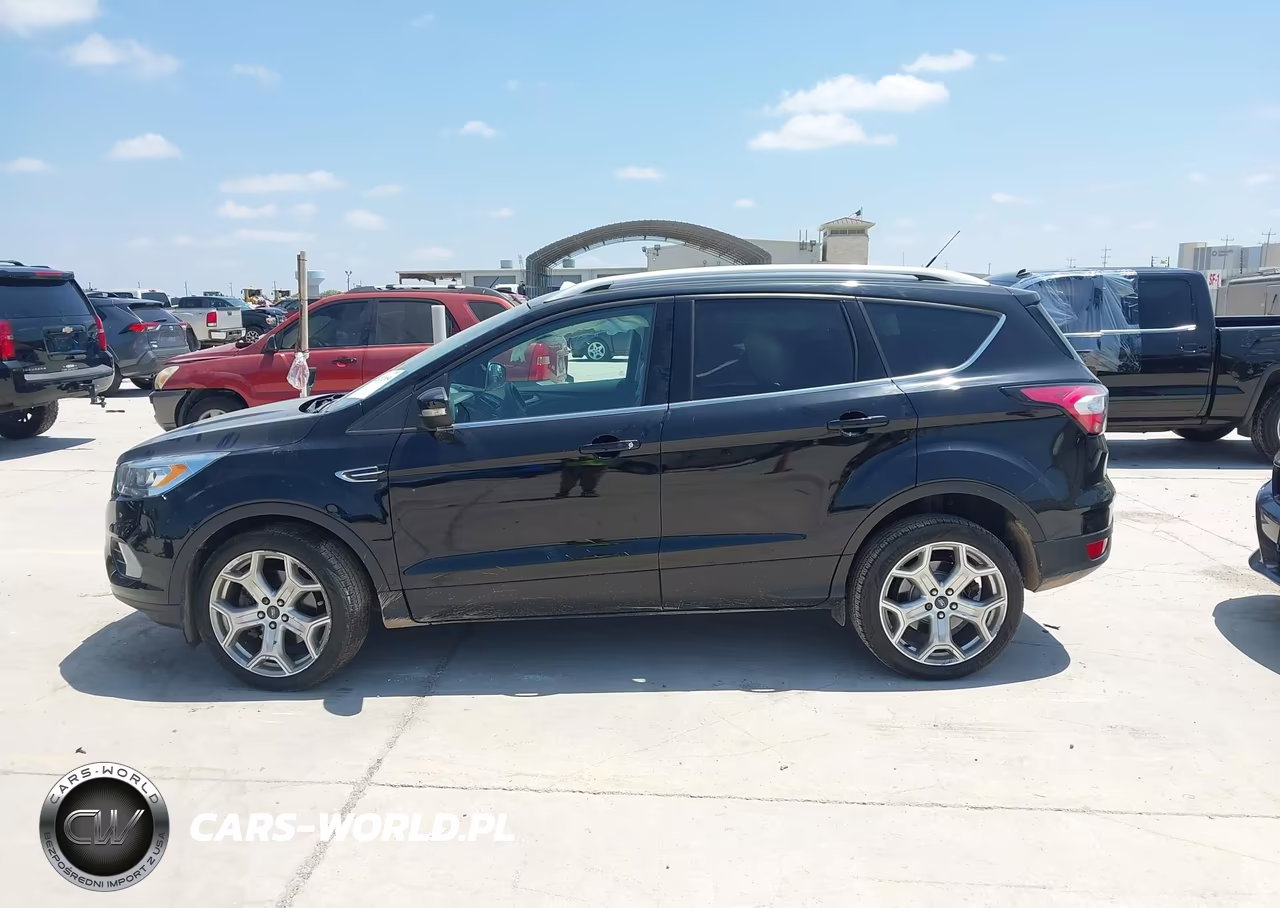 2017 Ford Escape Titanium VIN:1FMCU9JD5HUD08840 - 13