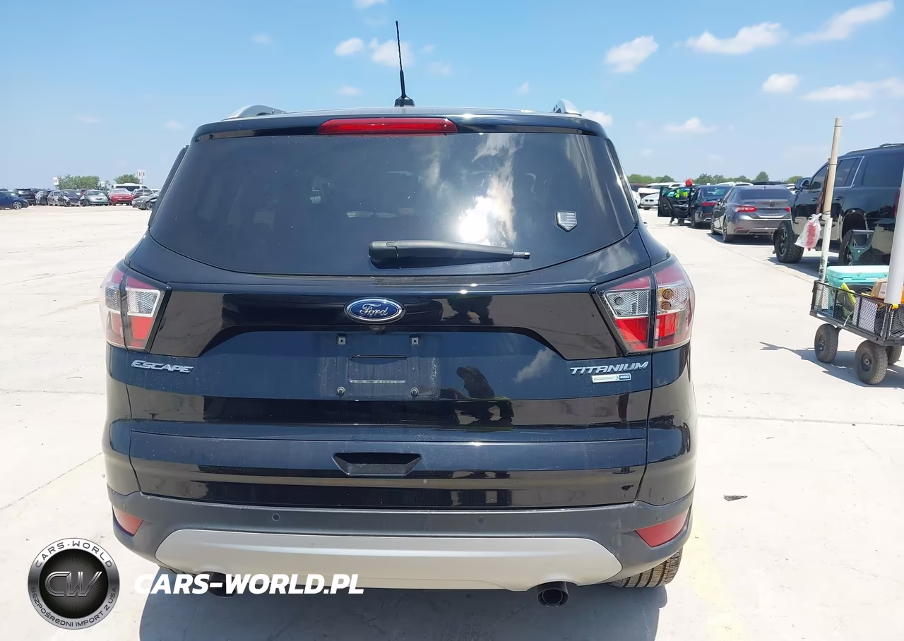 2017 Ford Escape Titanium VIN:1FMCU9JD5HUD08840 - 15