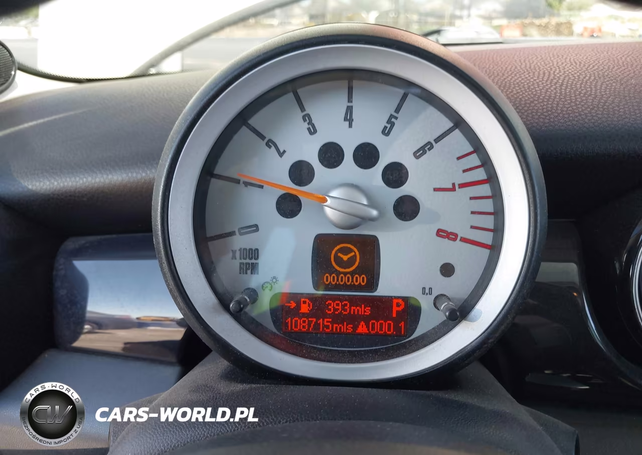 2010 Mini Cooper S VIN:WMWMF7C58ATZ71244 - 7