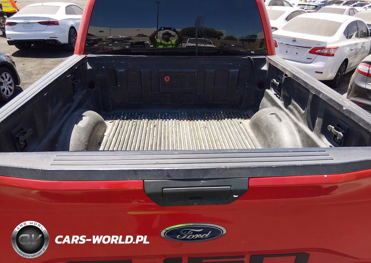 2016 Ford F-150 Xlt VIN:1FTEW1EPXGKE25045 - 12
