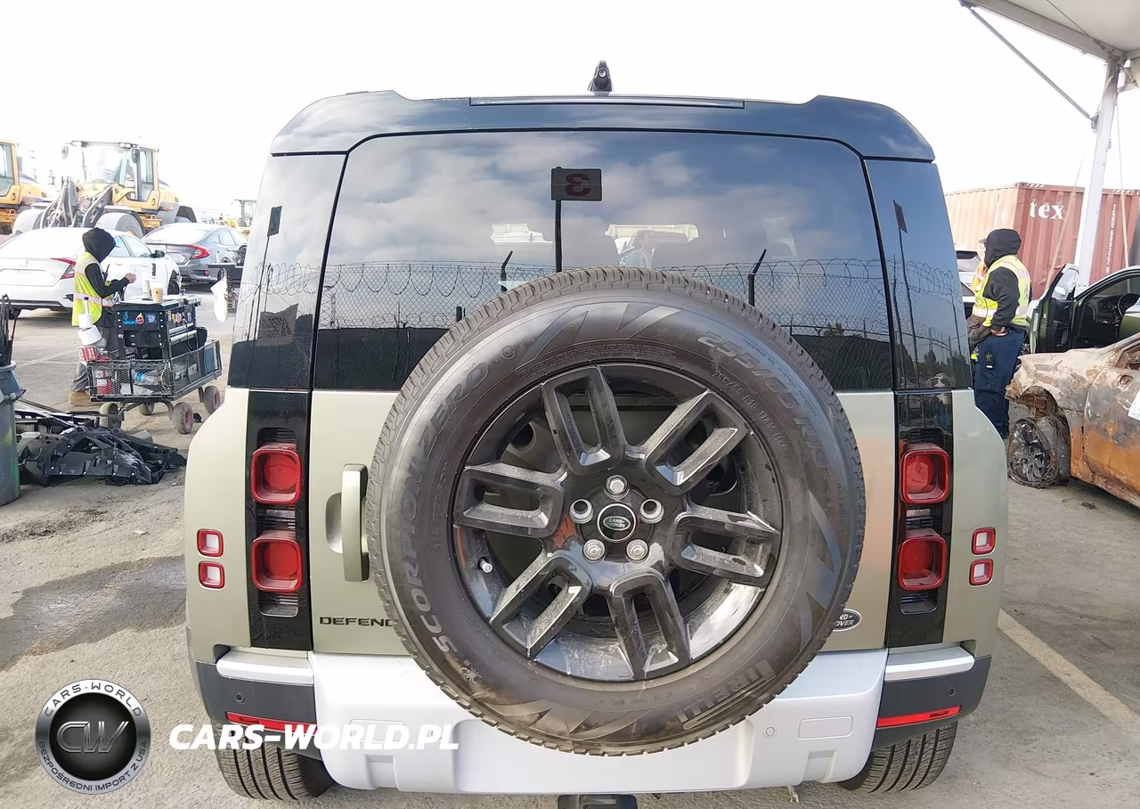 2022 Land Rover Defender 110 Standard VIN:SALEKERX6N2074623 - 17