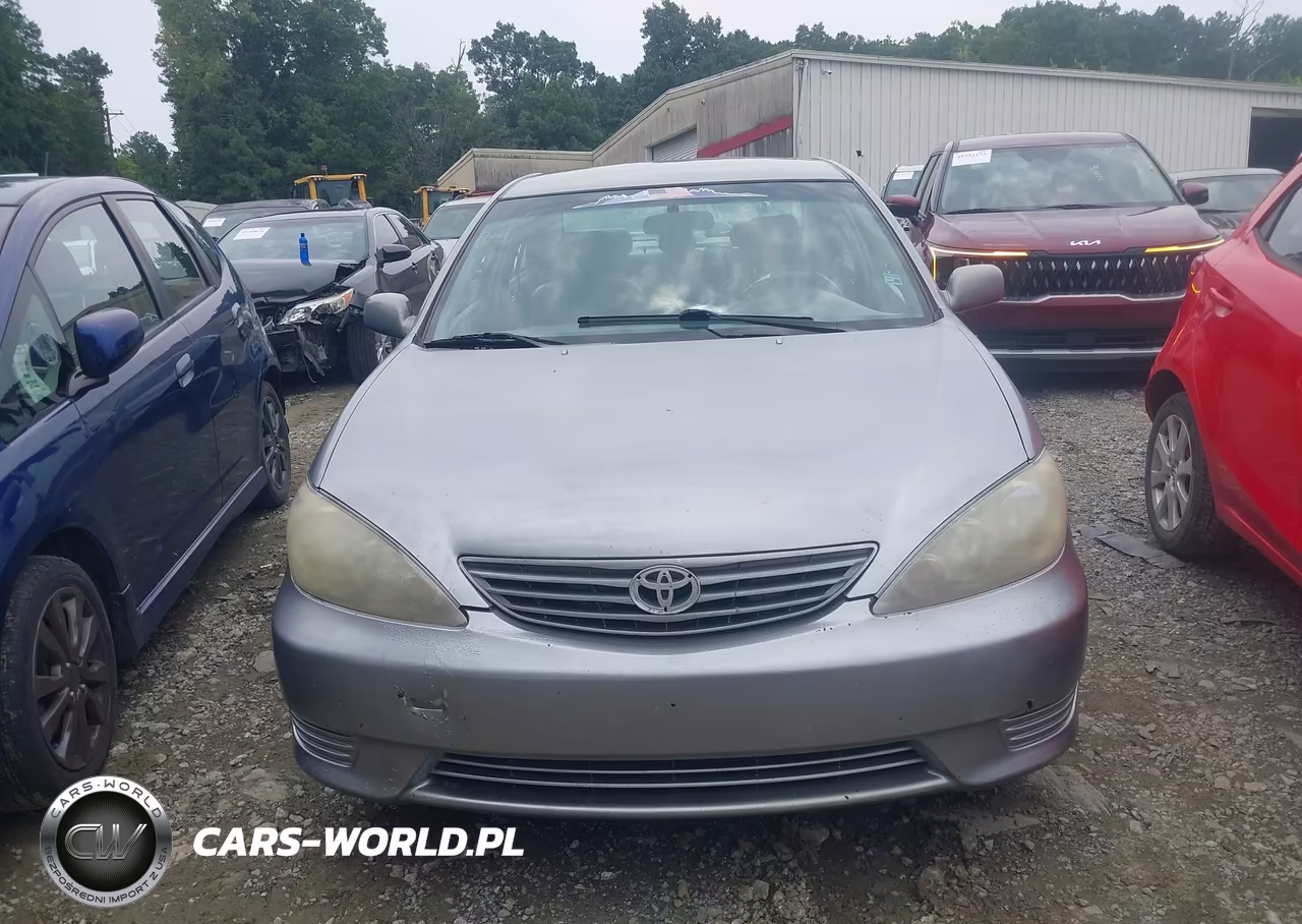 2005 Toyota Camry Le VIN:4T1BE32K65U549398 - 12
