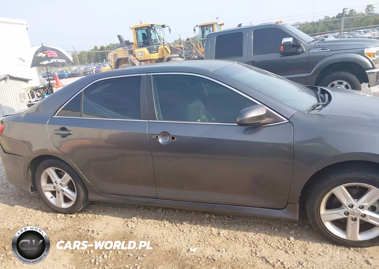 2014 Toyota Camry Se VIN:4T1BF1FK7EU422025 - 13