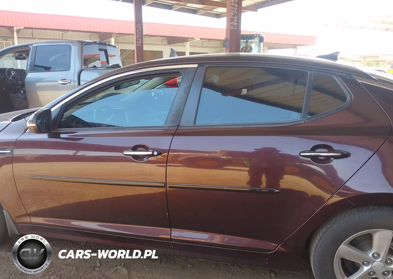 2015 Kia Optima Lx VIN:5XXGM4A75FG493641 - 14