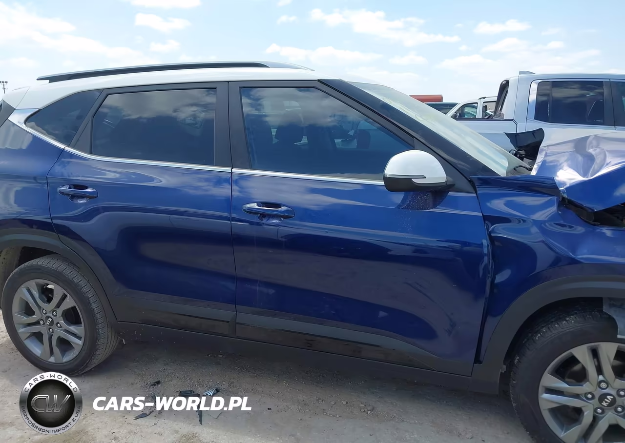 2021 Kia Seltos S VIN:KNDEU2AA8M7112054 - 14