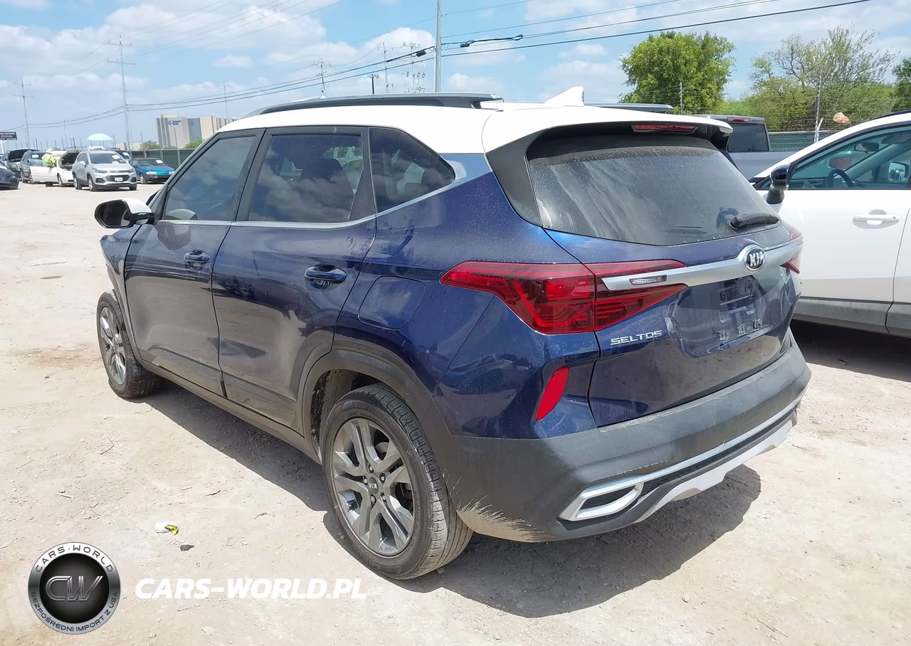 2021 Kia Seltos S VIN:KNDEU2AA8M7112054 - 3