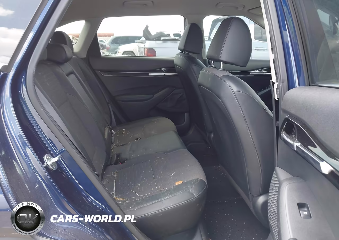 2021 Kia Seltos S VIN:KNDEU2AA8M7112054 - 8