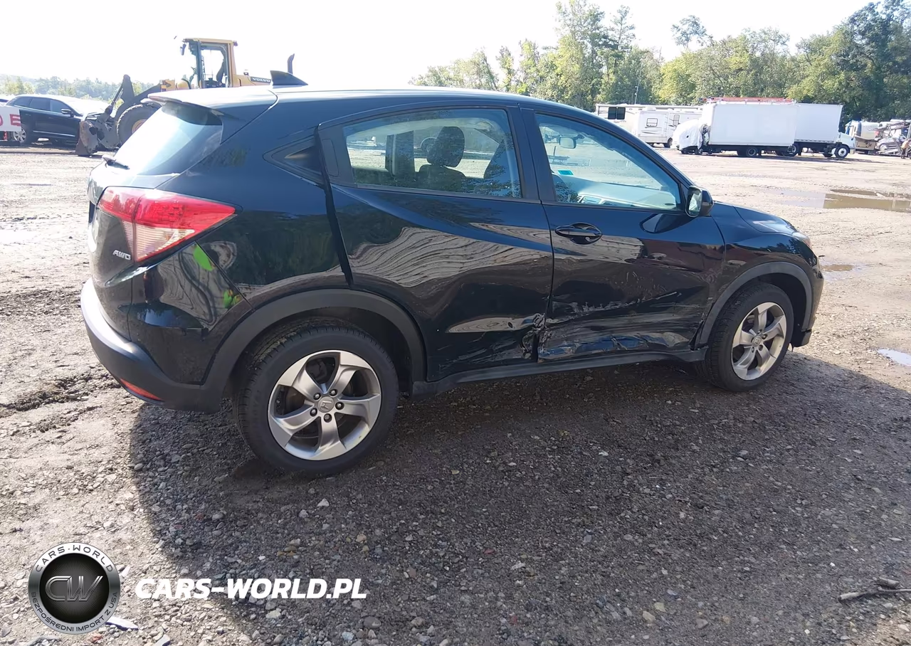 2018 Honda Hr-V Lx VIN:3CZRU6H36JG718527 - 4