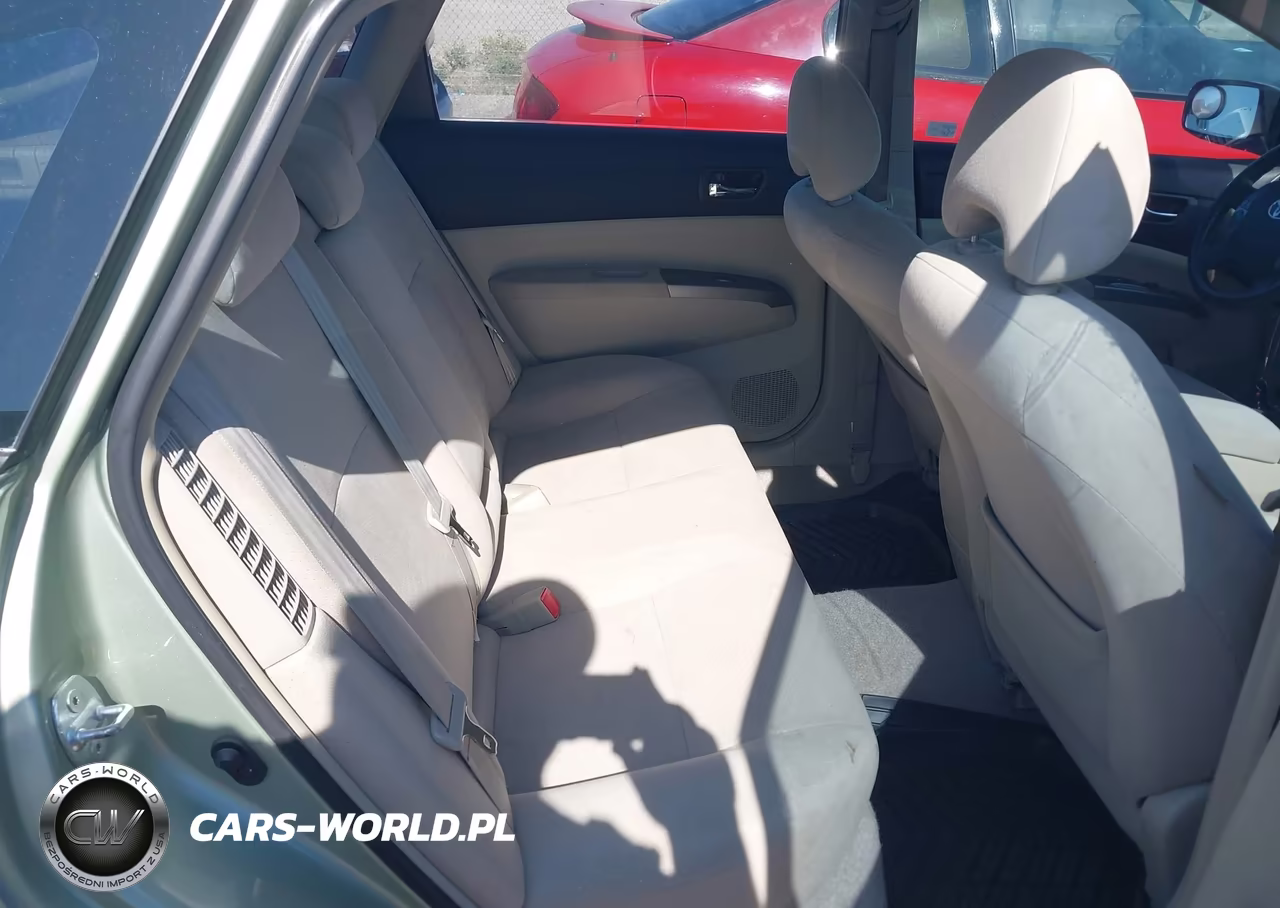 2007 Toyota Prius VIN:JTDKB20UX77639344 - 8