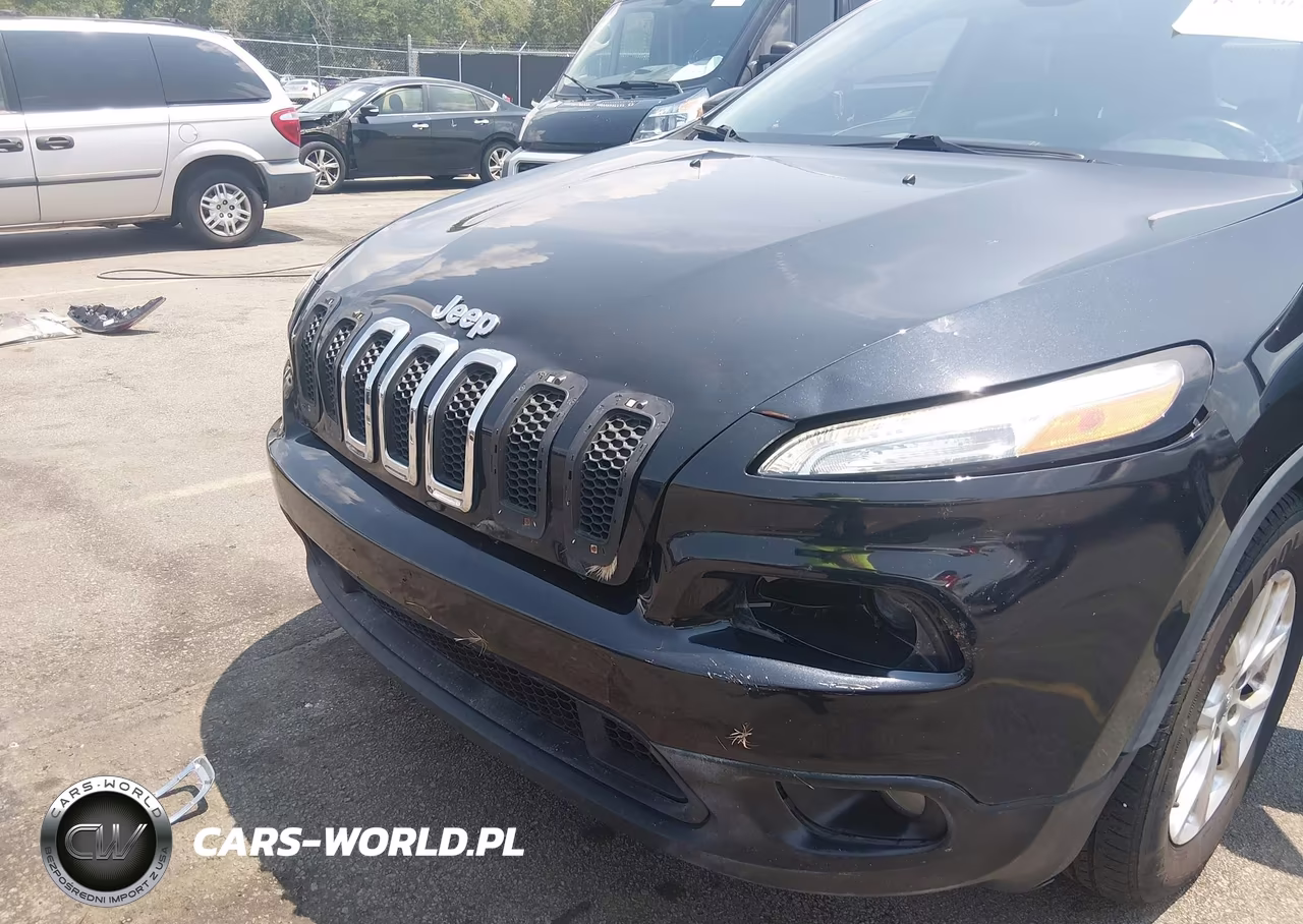 2015 Jeep Cherokee Latitude VIN:1C4PJMCB2FW569289 - 6
