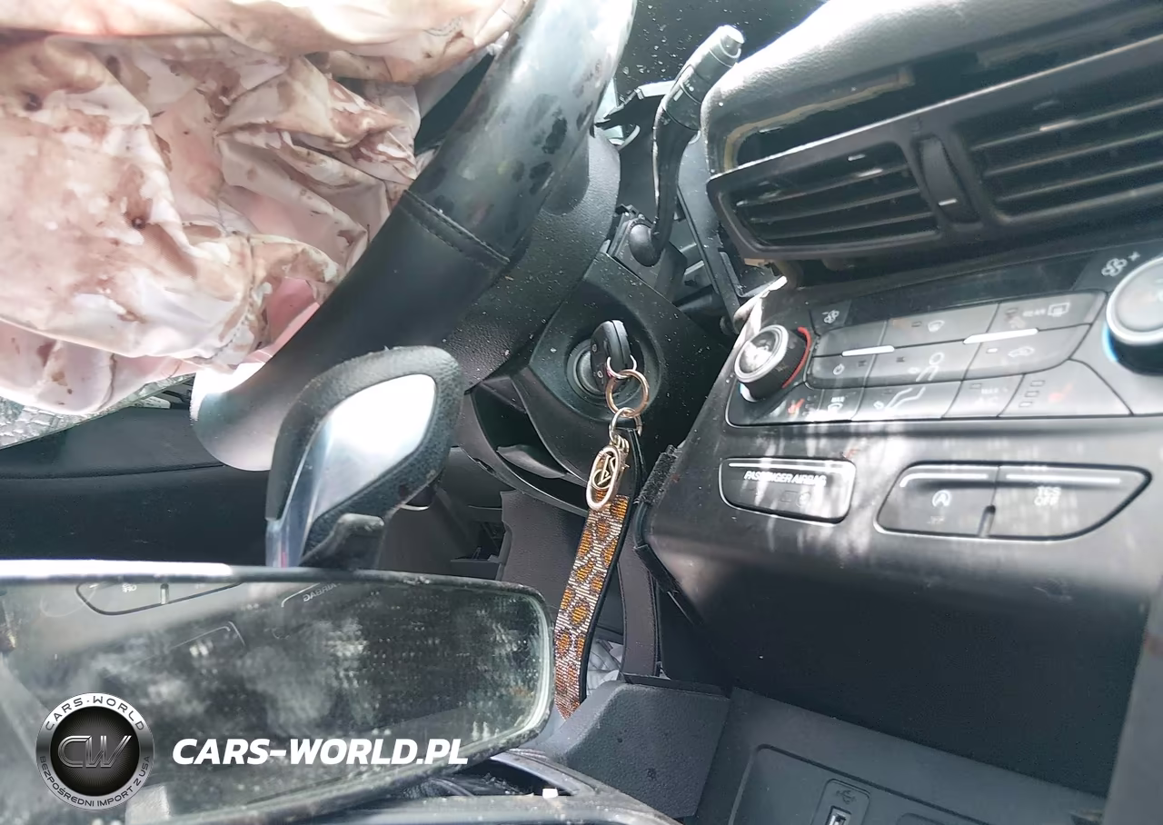 2018 Ford Escape Se VIN:1FMCU9GD7JUA72978 - 11
