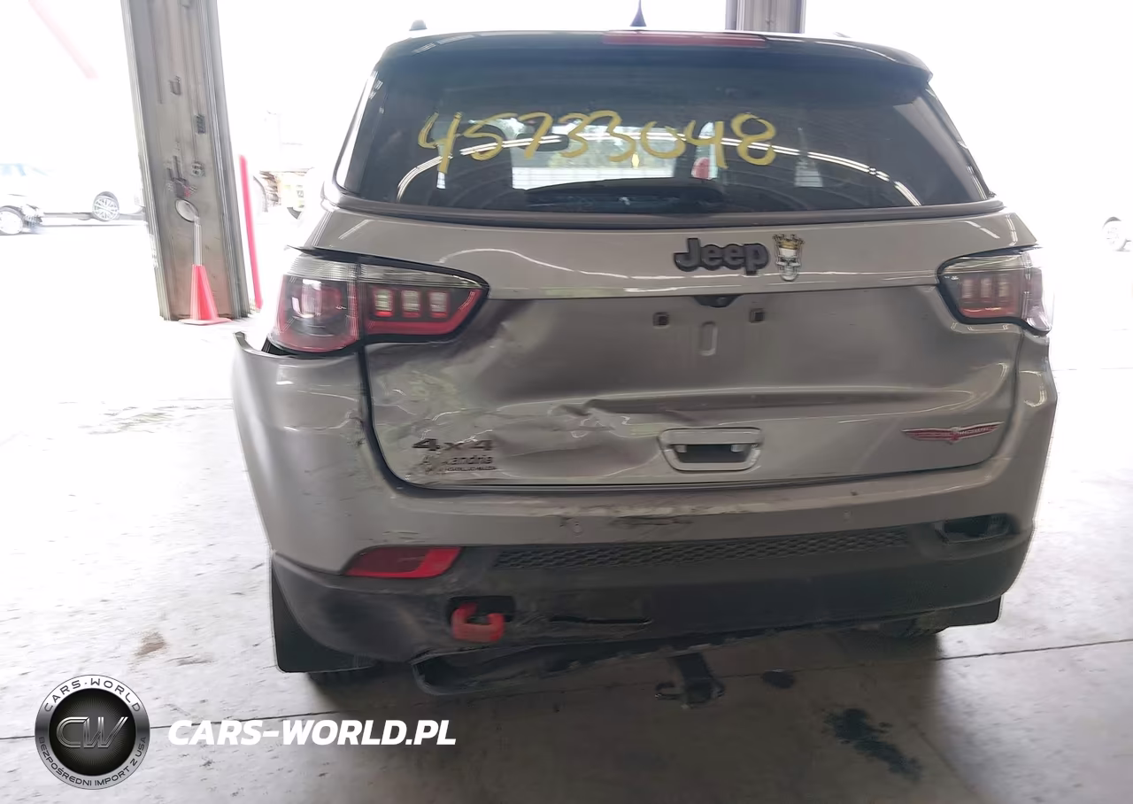 2019 Jeep Compass Trailhawk 4X4 VIN:3C4NJDDB9KT752436 - 6