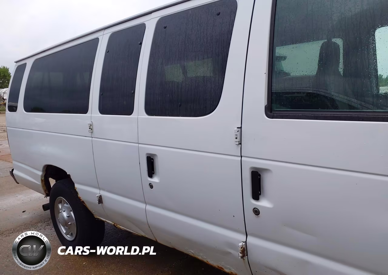2012 Ford E-350 Super Duty Xlt VIN:1FBSS3BL8CDA76353 - 13