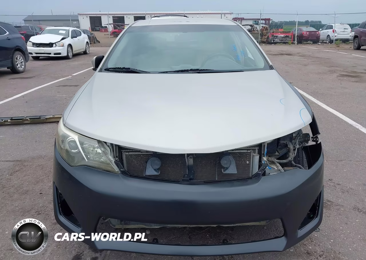 2014 Toyota Camry Le VIN:4T4BF1FK2ER426988 - 6