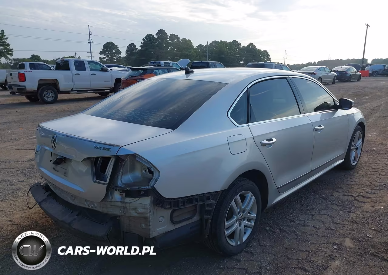 2014 Volkswagen Passat 2.0L Tdi Sel Premium VIN:1VWCN7A39EC058241 - 4