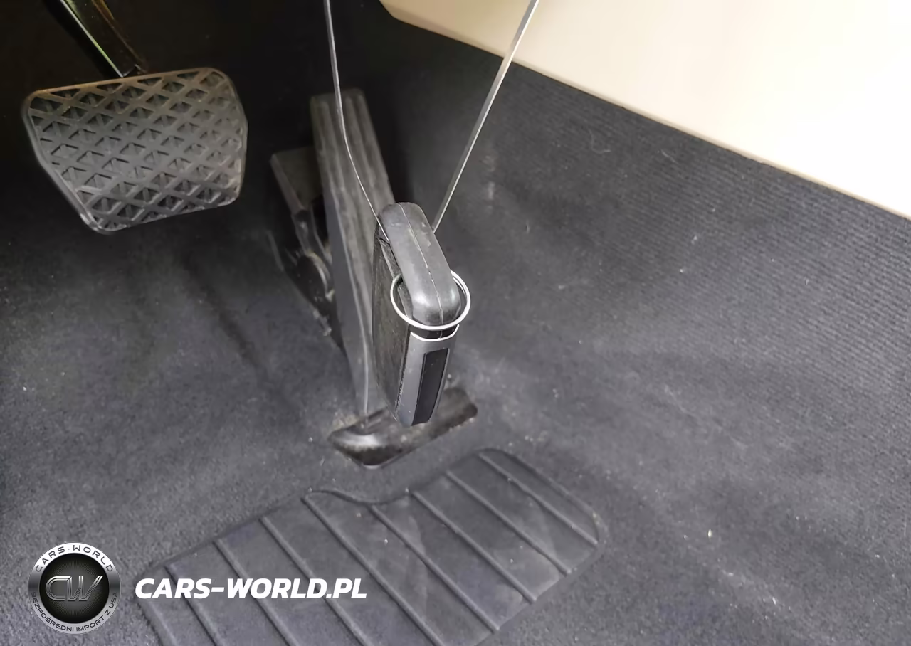 2021 BMW X3 Phev xDrive30E VIN:5UXTS1C08M9E85242 - 11